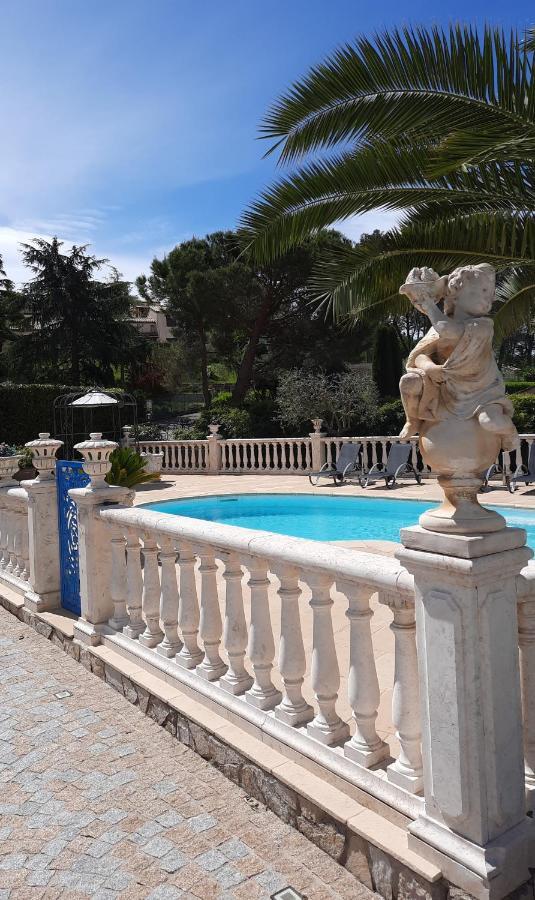 Gite Les Pins Climatise Piscine Chauffee Jardin Peymeinade 外观 照片